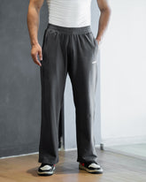Stride Straight Pants