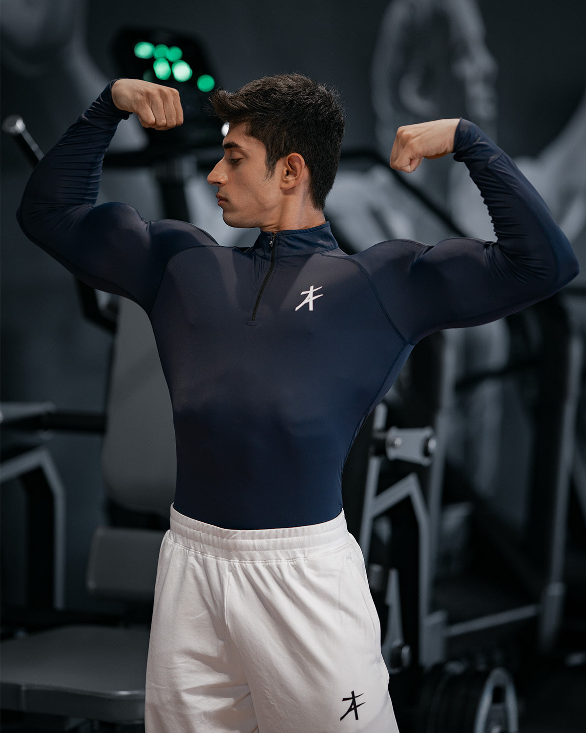 Hustle High Neck Pullover